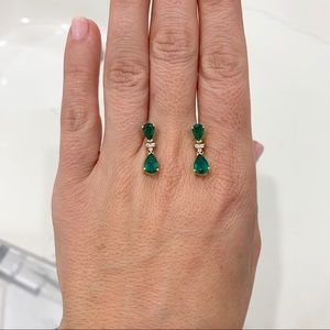 Custom Emerald & Diamond Earrings!!